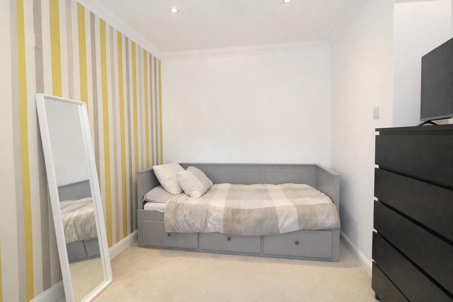 Sandpiper Road, Cheam, Sutton